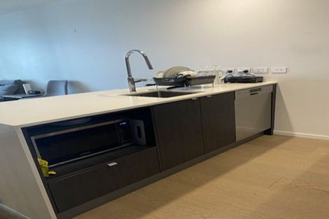 Photo of property in 205/9 Madeira Lane, Grafton, Auckland, 1023