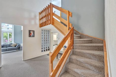 Photo of property in 38 Eugenia Rise, Totara Heights, Auckland, 2105