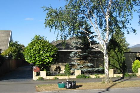 Photo of property in 1/412 Memorial Avenue, Burnside, Christchurch, 8053