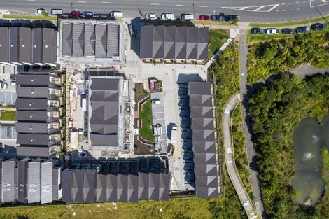 Photo of property in 2/28 Westgate Drive, Westgate, Auckland, 0614