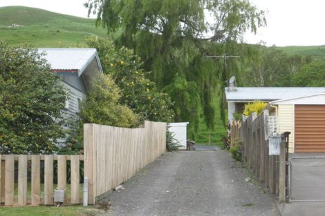 Photo of property in 49 Lyell Road, Outer Kaiti, Gisborne, 4010