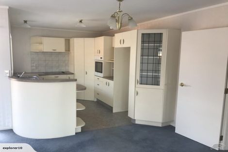 Photo of property in 6 Mckenzie Court, Terrace End, Palmerston North, 4410