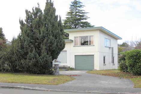 Photo of property in 32 Dusky Street, Te Anau, 9600