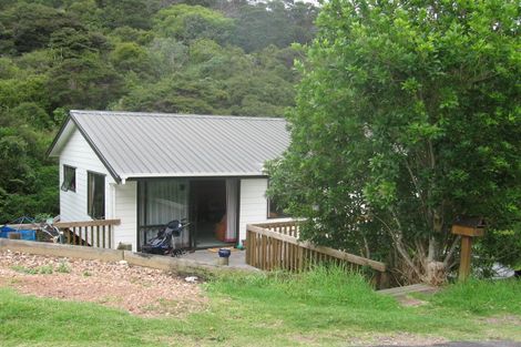 Photo of property in 16 Frank Street, Oneroa, Waiheke Island, 1081
