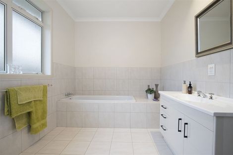 Photo of property in 63 Wright Road, Buckland, Pukekohe, 2677