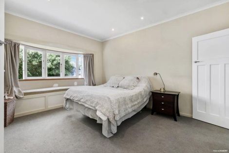 Photo of property in 16 Marr Road, Manurewa, Auckland, 2102