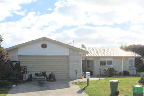 Photo of property in 62 Kane Road, Papamoa Beach, Papamoa, 3118