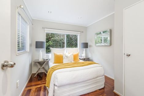 Photo of property in 1/15 Kennedy Avenue, Forrest Hill, Auckland, 0620