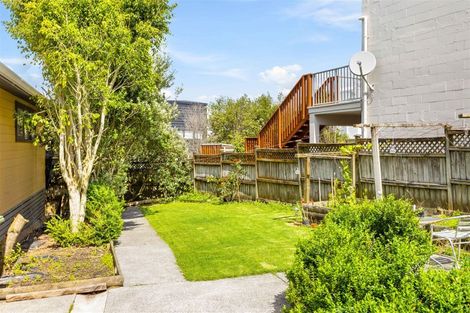 Photo of property in 10 Bluefin Way, West Harbour, Auckland, 0618