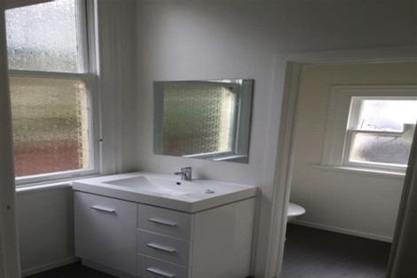 Photo of property in 3 Burnell Avenue, Thorndon, Wellington, 6011