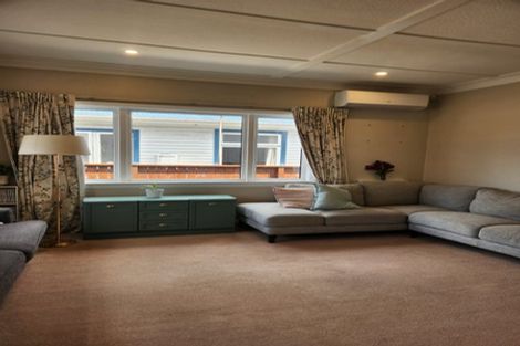 Photo of property in 1/6 Burnside Street, Waterloo, Lower Hutt, 5011