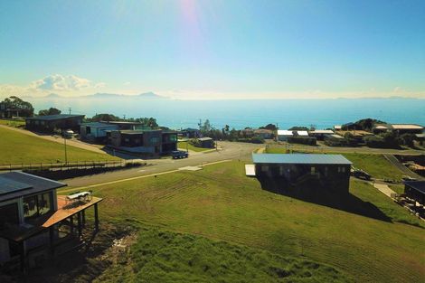 Photo of property in 7 Blue Moon Rise, Langs Beach, 0582