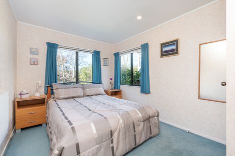 Photo of property in 16a White Swan Road, Mount Roskill, Auckland, 1041