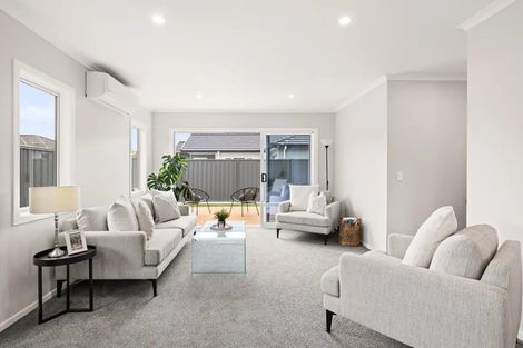 Photo of property in 2/52 Park Road, Greenmeadows, Napier, 4112