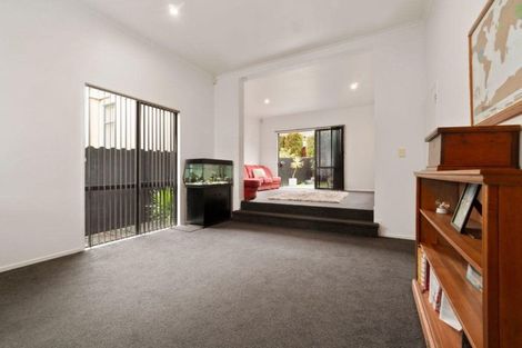 Photo of property in 39 Lazurite Drive, Westgate, Auckland, 0614