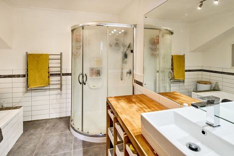 Photo of property in 12 Cullen Place, Tawa, Wellington, 5028