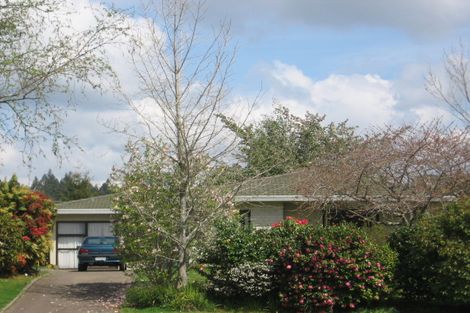 Photo of property in 23 Waitawa Place, Lynmore, Rotorua, 3010