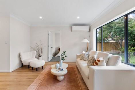 Photo of property in 710a Pakuranga Road, Howick, Auckland, 2010