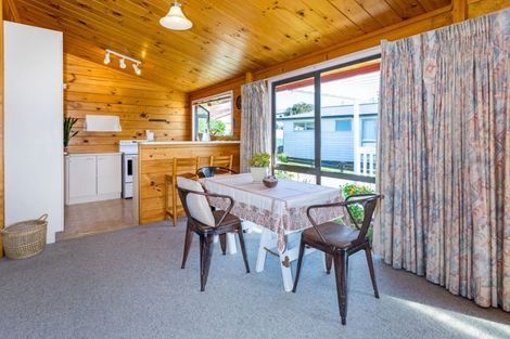 Photo of property in 11 Kauri Place, Tairua, 3508