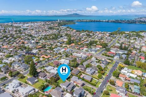 Photo of property in 1/15 Belmont Terrace, Milford, Auckland, 0620