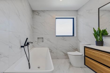 Photo of property in 26 Sari Place, Massey, Auckland, 0614