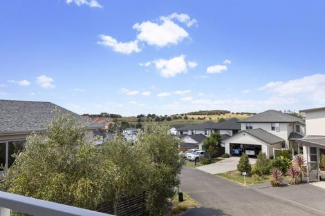 Photo of property in 45 Maylee Crescent, Gulf Harbour, Whangaparaoa, 0930