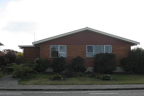 Photo of property in 15 Point Bush Road, Waimate, 7924