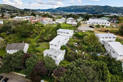 Photo of property in 148-152 Champion Street, Cannons Creek, Porirua, 5024