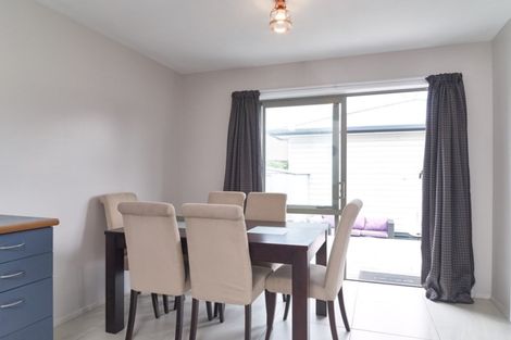 Photo of property in 5 Murdoch Street, Bryndwr, Christchurch, 8053