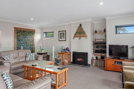 Photo of property in 7 Wairakaia Road, Tirohanga, Opotiki, 3197