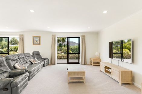 Photo of property in 11 Pathways Drive, Kerikeri, 0230