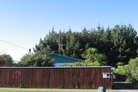 Photo of property in 22 Te Rauparaha Street, Otaki, 5512
