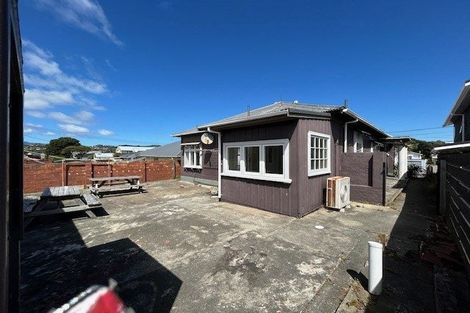 Photo of property in 219 Coutts Street, Rongotai, Wellington, 6022