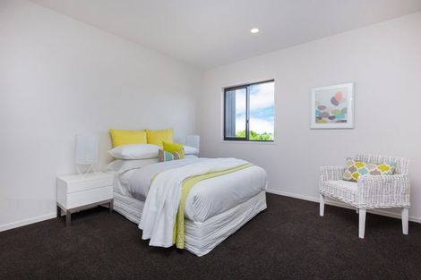 Photo of property in 35 Laly Haddon Place, Matakana, Warkworth, 0985