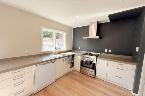 Photo of property in 82 Hair Street, Wainuiomata, Lower Hutt, 5014