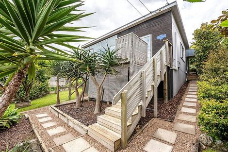 Photo of property in 19 Tetley Road, Surfdale, Waiheke Island, 1081