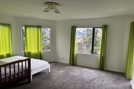 Photo of property in 31 Summit Road, Fairfield, Lower Hutt, 5011