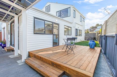Photo of property in 42a Matakatia Parade, Matakatia, Whangaparaoa, 0930
