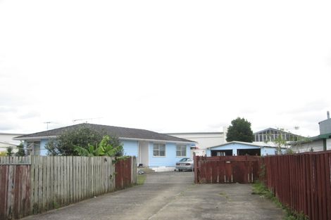 Photo of property in 56 Reelick Avenue, Pakuranga Heights, Auckland, 2010