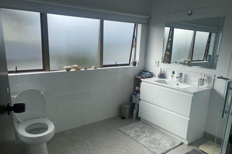 Photo of property in 1/63a Norwood Road, Bayswater, Auckland, 0622