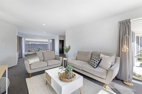 Photo of property in 9 Parkwood Place, Parklands, Christchurch, 8083