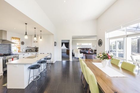 Photo of property in 2 Morocco Terrace, Kelvin Grove, Palmerston North, 4414