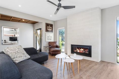 Photo of property in 12 Tuangi Way, Papamoa Beach, Papamoa, 3118