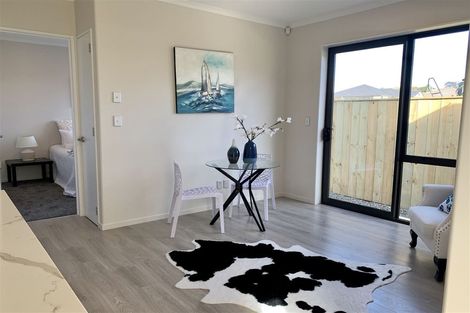 Photo of property in 11 Bunbeg Crescent, Flat Bush, Auckland, 2019