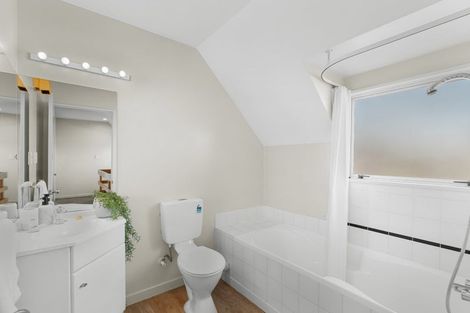 Photo of property in 1/125 Clyde Road, Ilam, Christchurch, 8041