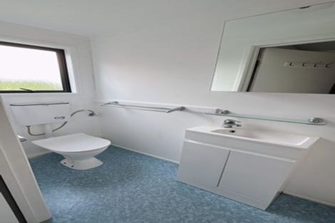 Photo of property in 341 Upper Harbour Drive, Greenhithe, Auckland, 0632