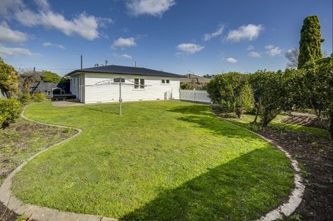 Photo of property in 1 Palmerston Road, Havelock North, 4130