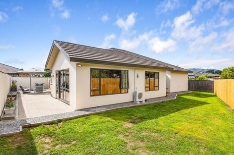 Photo of property in 28 Cottonwood Close, Paraparaumu Beach, Paraparaumu, 5032