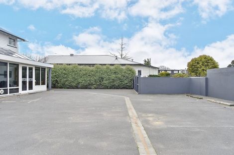 Photo of property in 4 Whitmore Street, Edgeware, Christchurch, 8013