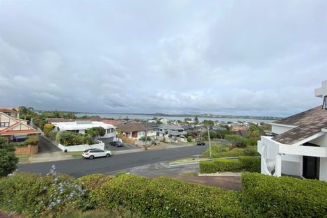 Photo of property in 26 Devon Road, Bucklands Beach, Auckland, 2012